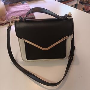 Elegant Black and White Crossbody Bag